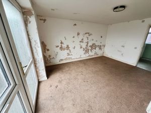 Ground floor bedroom- click for photo gallery